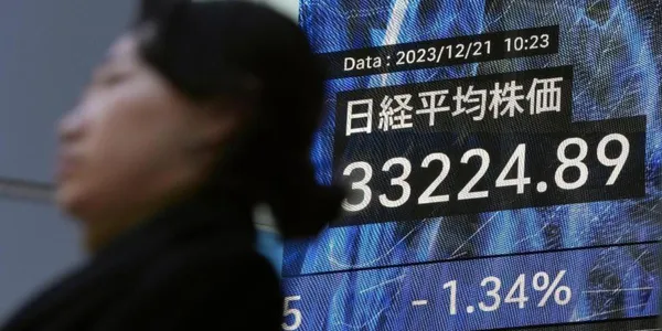 img of Global Stocks Tumble: Asian Slump Follows Wall Street's End-of-Streak Slide